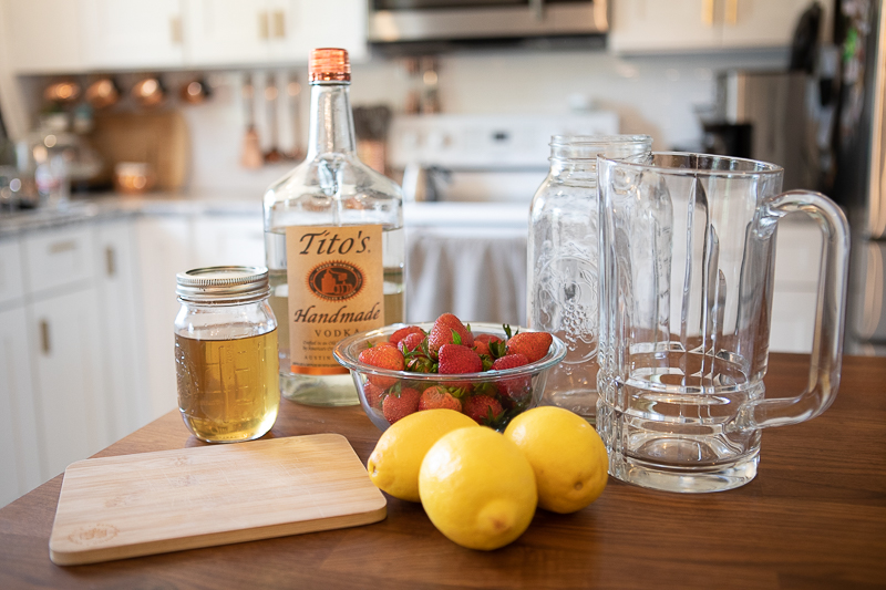 strawberry vodka lemonade ingredients
