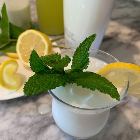 lemon coco-chata